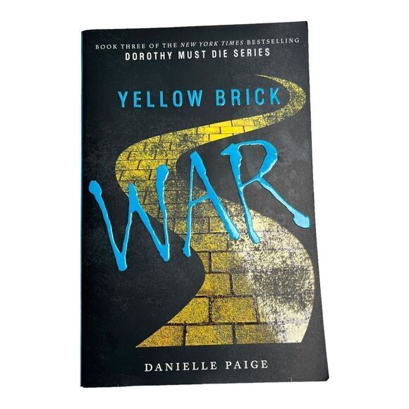 Dorothy Must Die Lot 3 Book Danielle Paige Yellow Brick War The Wicked Will Rise - Picture 4 of 11